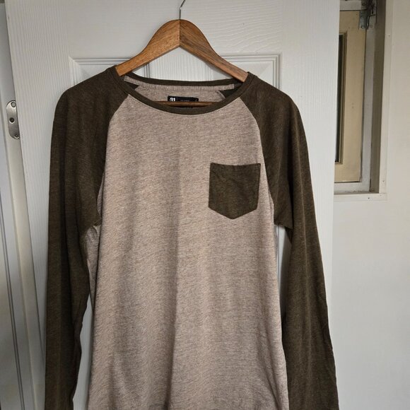 Men's Large Organic Cotton Simons LS Tee (21" PTP) - Picture 3 of 7